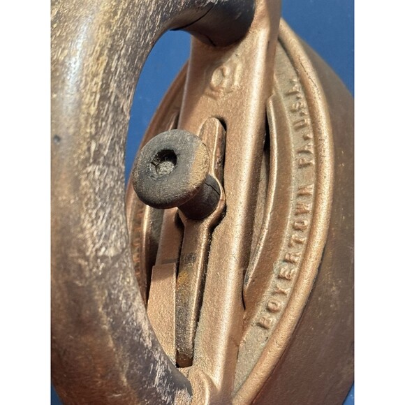 ANTIQUE Colebrookdale Iron 1 Detachable Wood Handle - Boyertown, PA  Letter C, - Picture 6 of 13